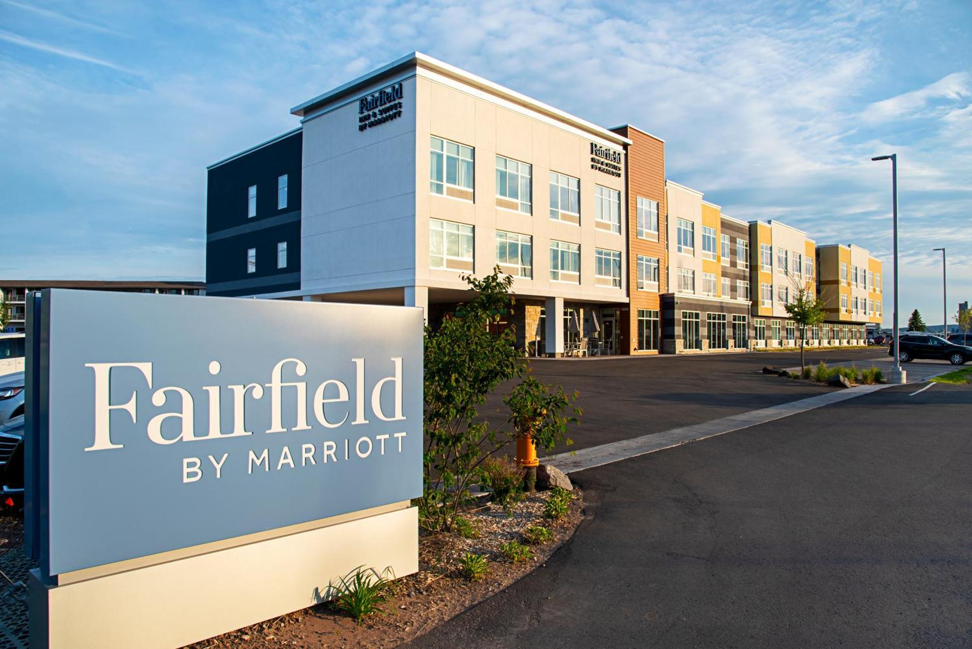 Fairfield Inn & Suites By Marriott Duluth Waterfront Екстериор снимка