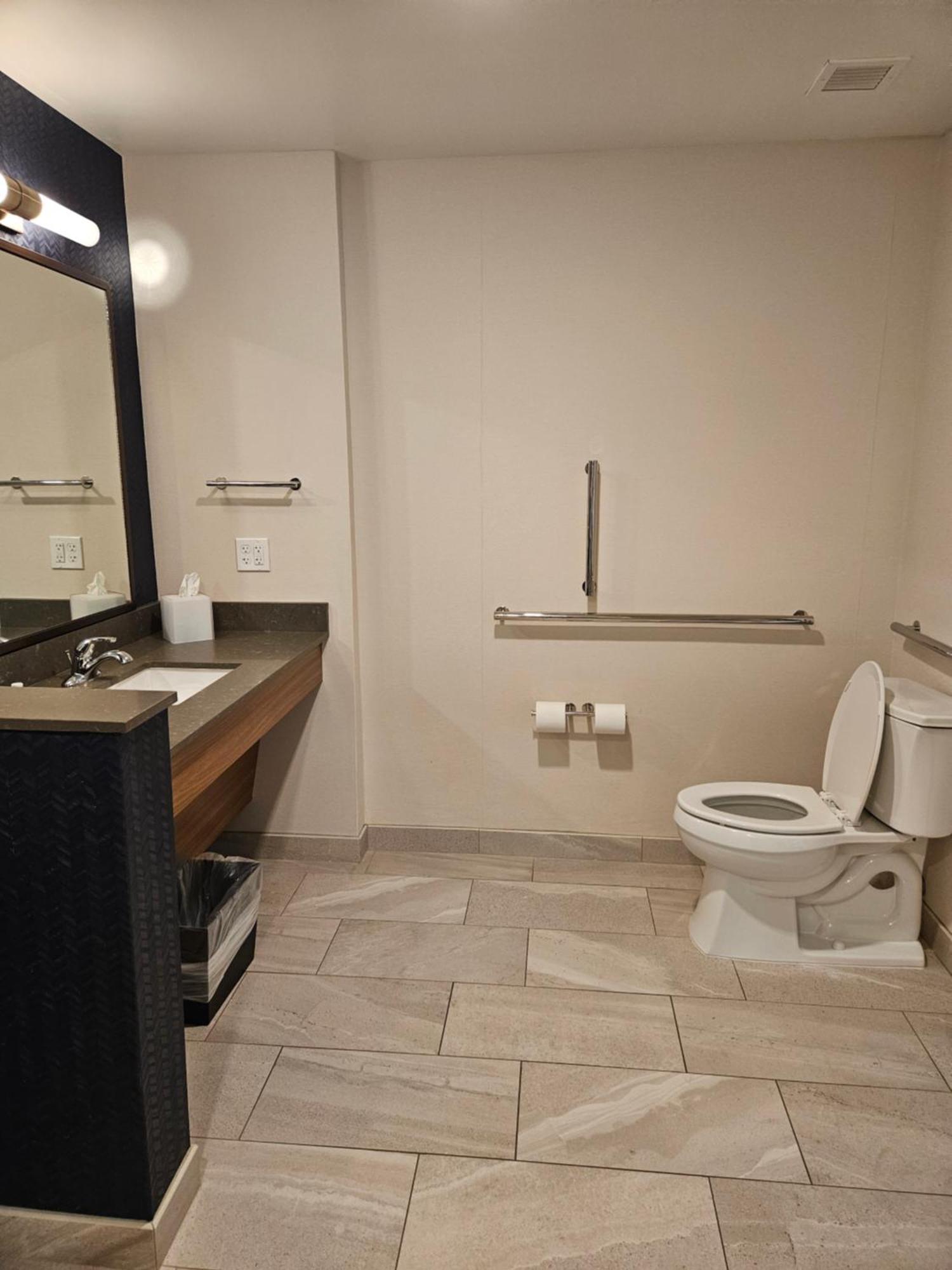 Fairfield Inn & Suites By Marriott Duluth Waterfront Екстериор снимка